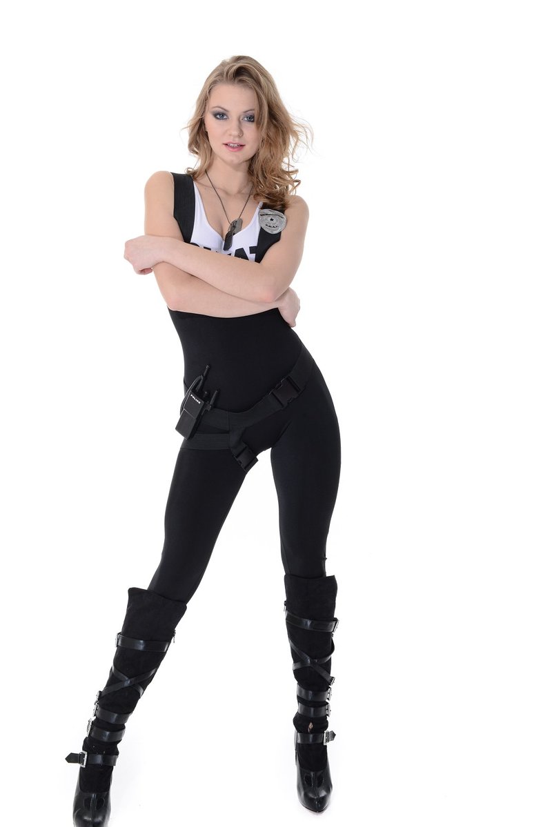 Эльвира, 31 год, 0 размер груди